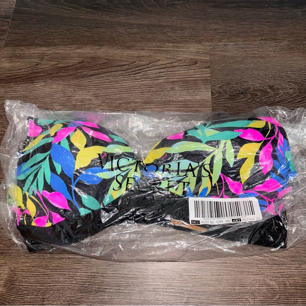 Victoria's Secret Colorful Leaf Print 38C Bra